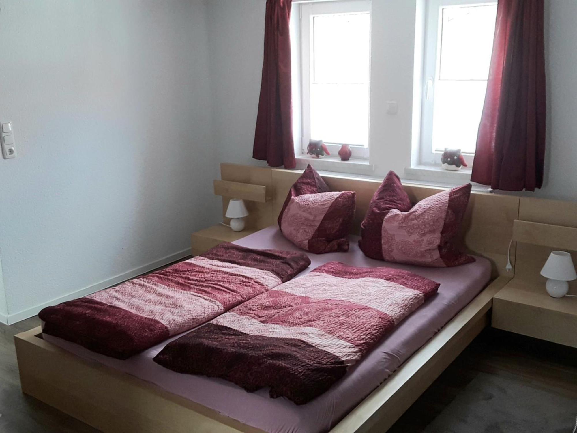 Ferienwohnung 85 , Gersfeld Rhoen , Ortsmitte , Frisch Saniert , Gaestehaus Mierdel Esterno foto
